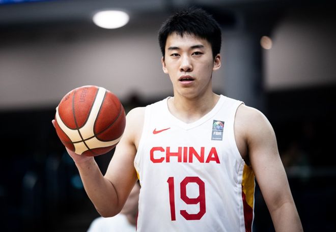 包含马达加斯加男篮逆转斯洛文尼亚，晋级东京奥运会八强的词条